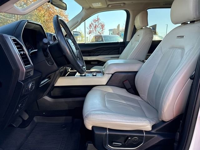 Used 2021 Ford Expedition Platinum image 11