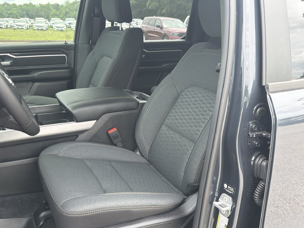 New 2026 RAM 1500 Big Horn AWD/4WD image 8