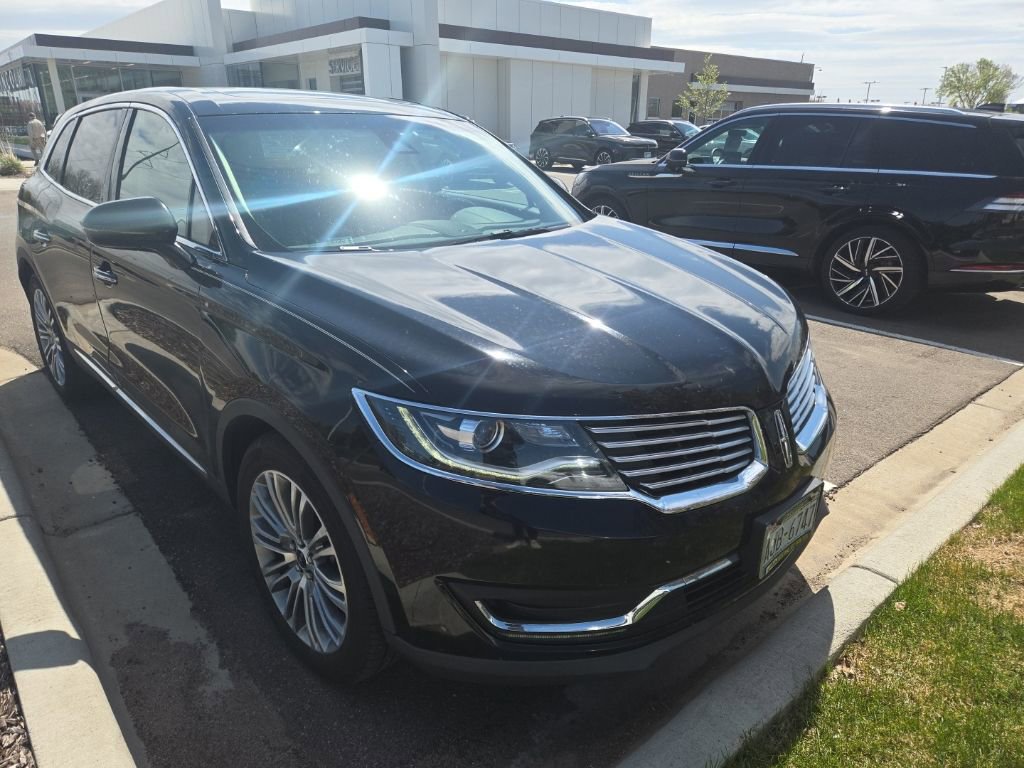 Used 2017 Lincoln MKX Reserve w/ Lincoln MKX Climate Package AWD/4WD image 1