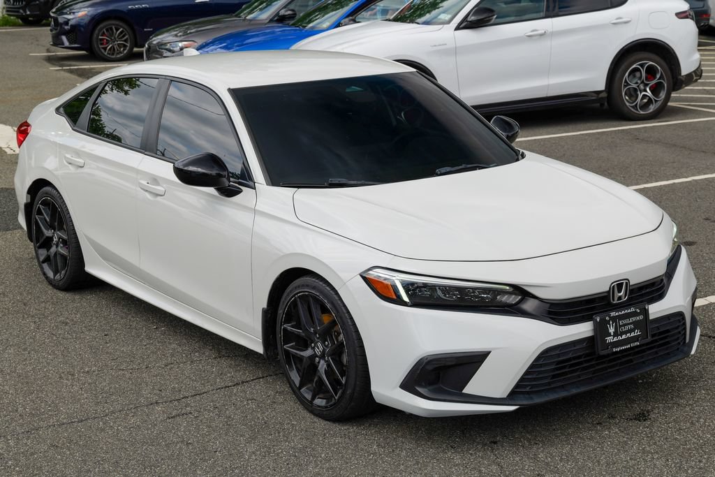 Used 2023 Honda Civic Sport image 9