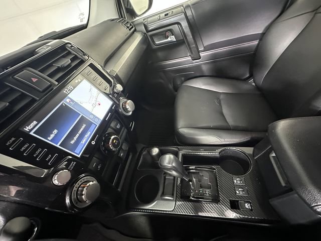 Used 2021 Toyota 4Runner Venture w/ Moonroof Package AWD/4WD image 33