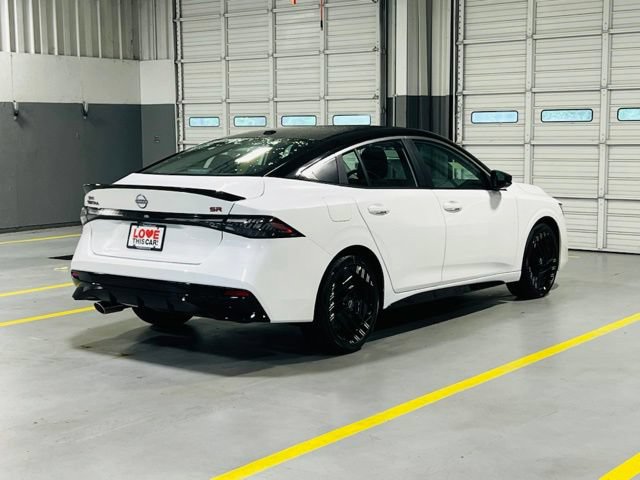 New 2026 Nissan Sentra SR w/ SR All Weather Package FWD image 16