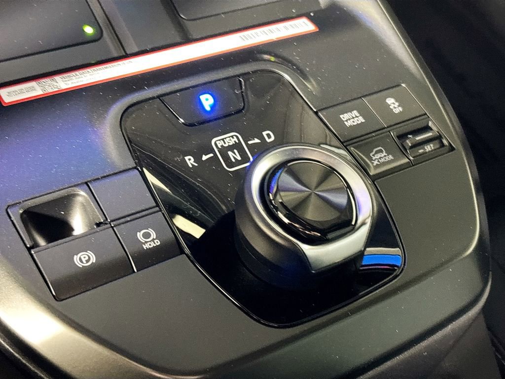 New 2026 Subaru Solterra AWD/4WD image 17