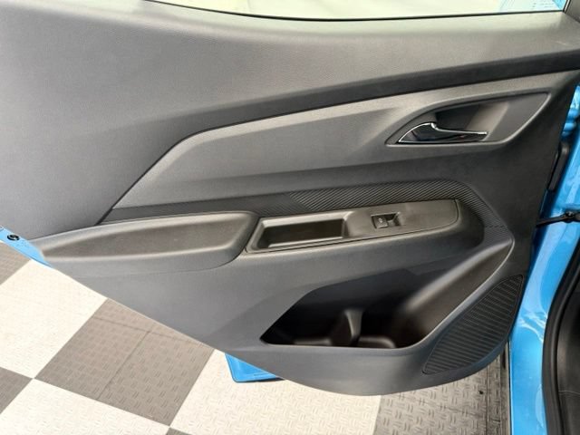 New 2027 Chevrolet Bolt RS w/ Technology Package FWD image 17