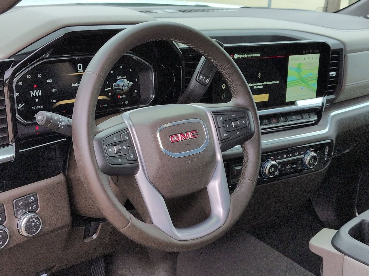 Certified 2026 GMC Sierra 1500 SLT image 10