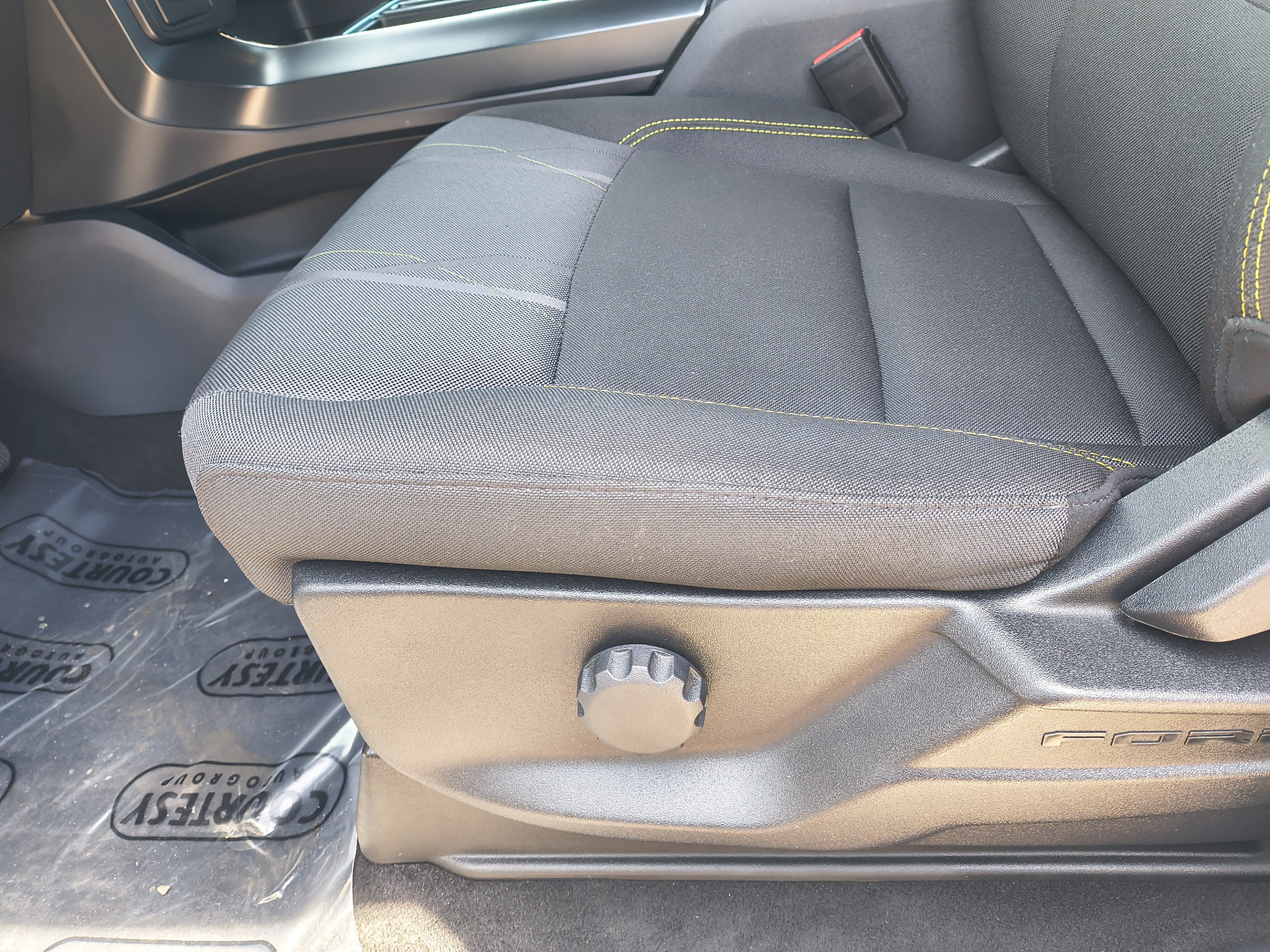 Used 2024 Ford F150 STX RWD image 19
