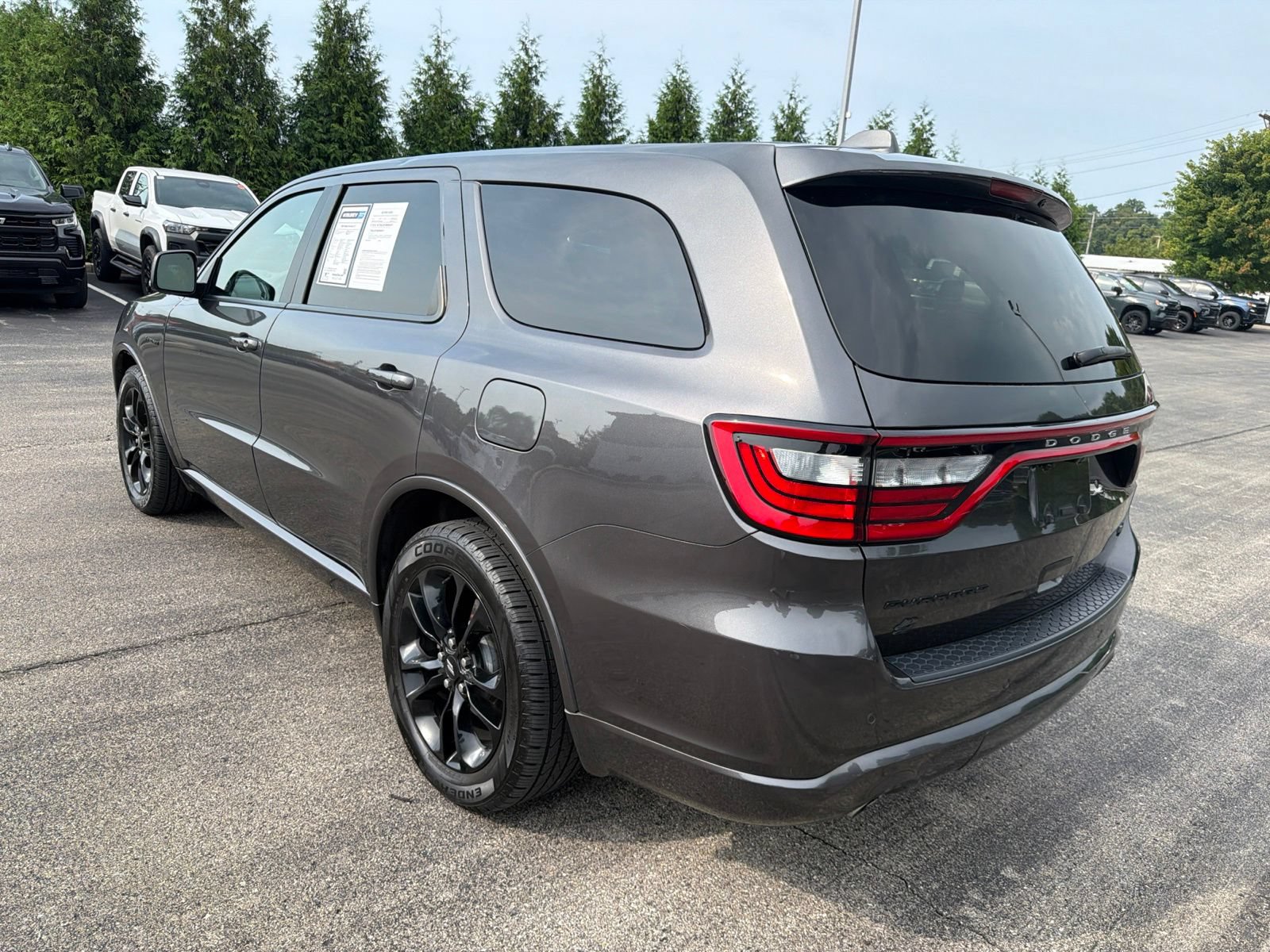Used 2020 Dodge Durango R/T w/ Blacktop Package AWD/4WD image 3