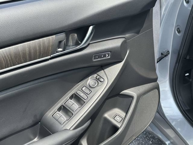 Used 2022 Honda Accord Touring image 15