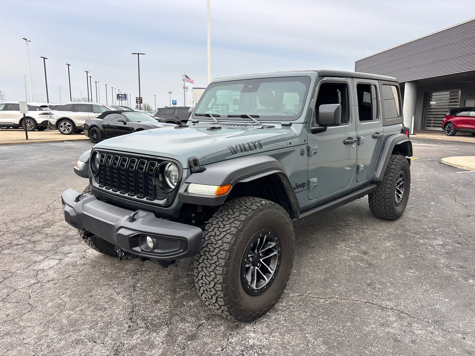 Used 2024 Jeep Wrangler Willys image 3