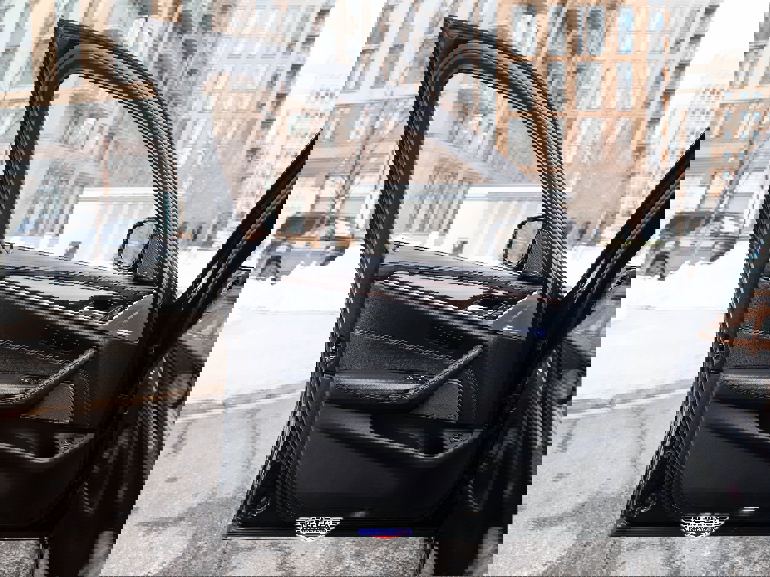 Used 2018 BMW 540i xDrive w/ M Sport Package image 47