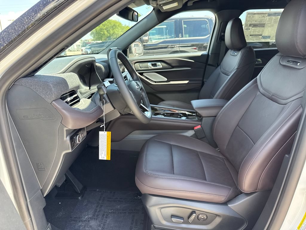 New 2026 Ford Explorer Platinum RWD image 20