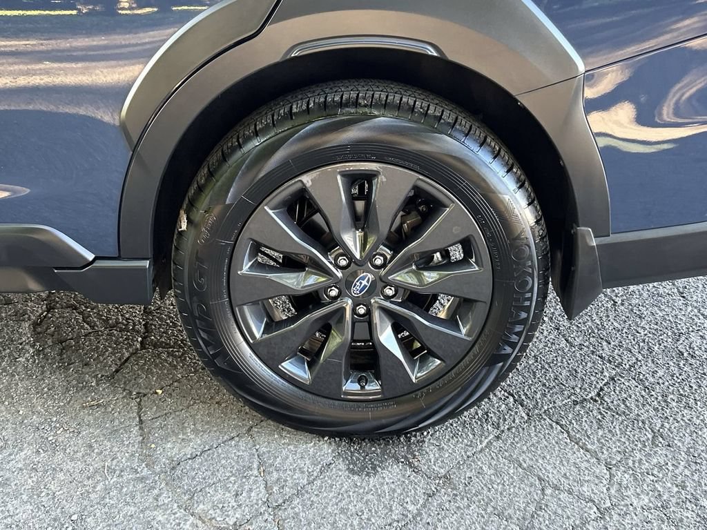 Certified 2024 Subaru Outback Onyx Edition AWD/4WD image 11