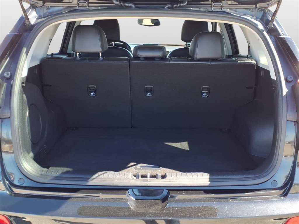 Used 2019 Kia Niro EX Premium image 10