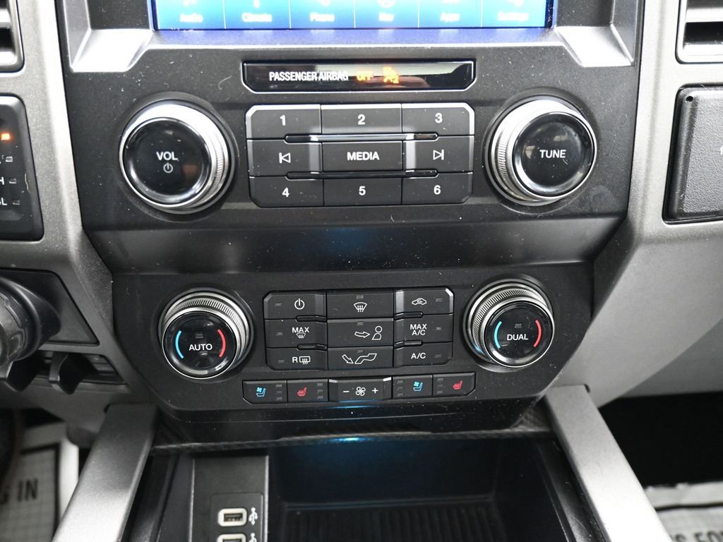 Used 2019 Ford F150 Raptor w/ Equipment Group 802A Luxury image 24