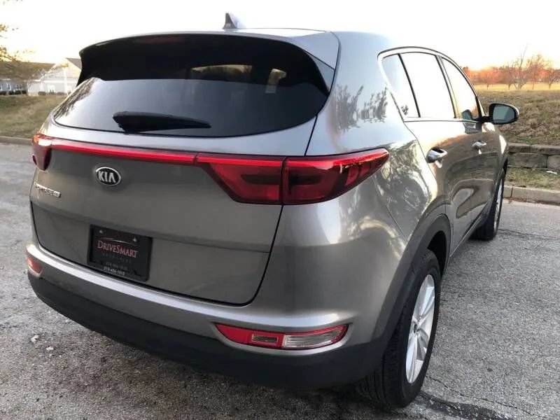 Used 2018 Kia Sportage LX FWD image 25