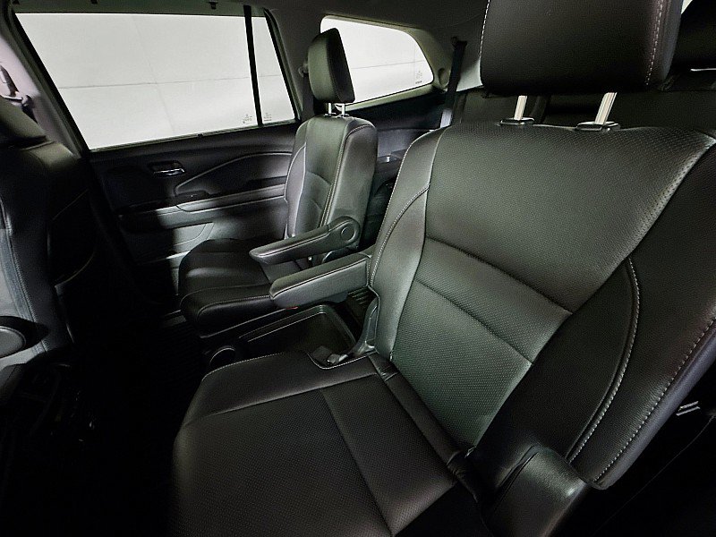Used 2021 Honda Pilot Elite image 23