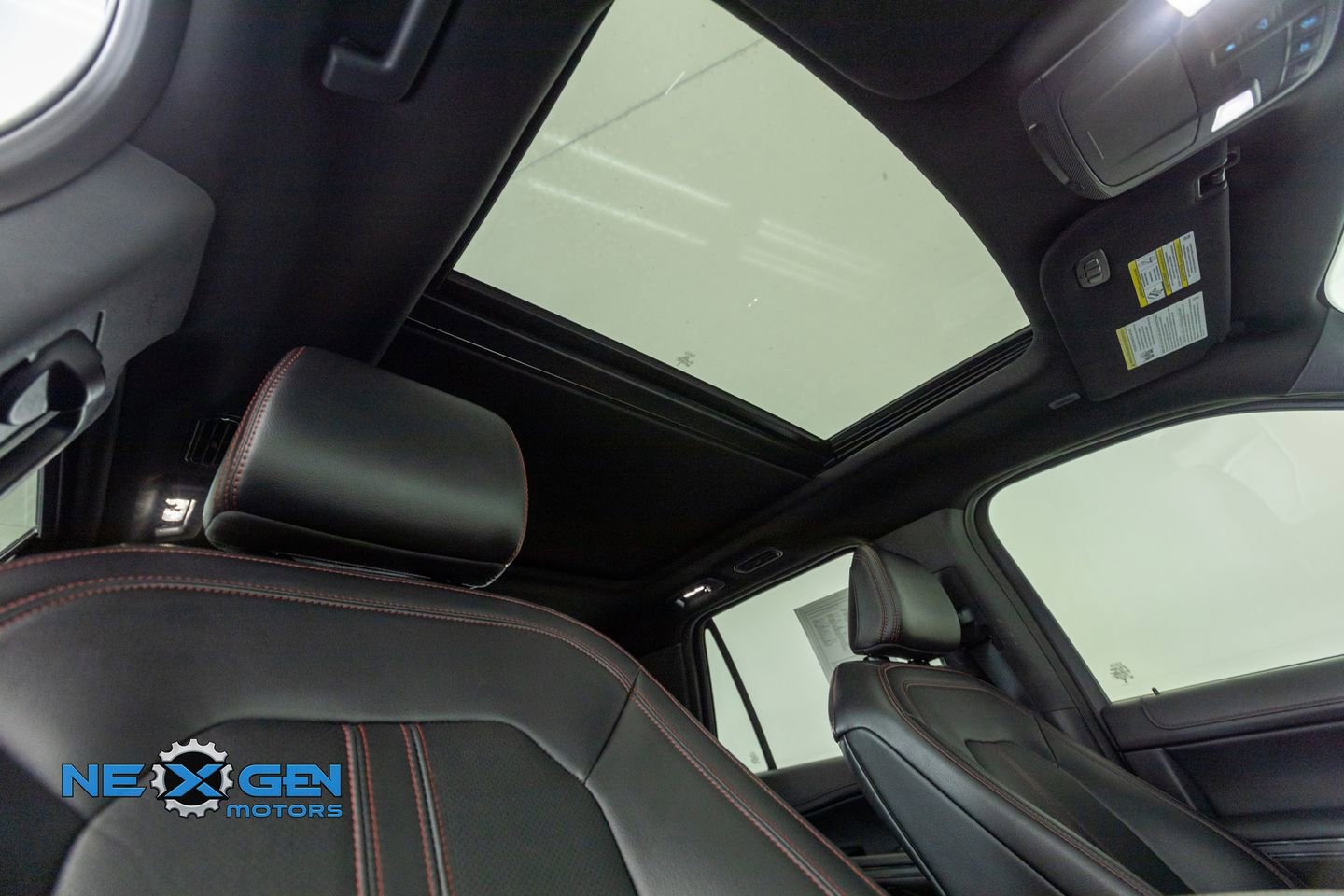 Used 2024 Ford Expedition Max Limited image 42