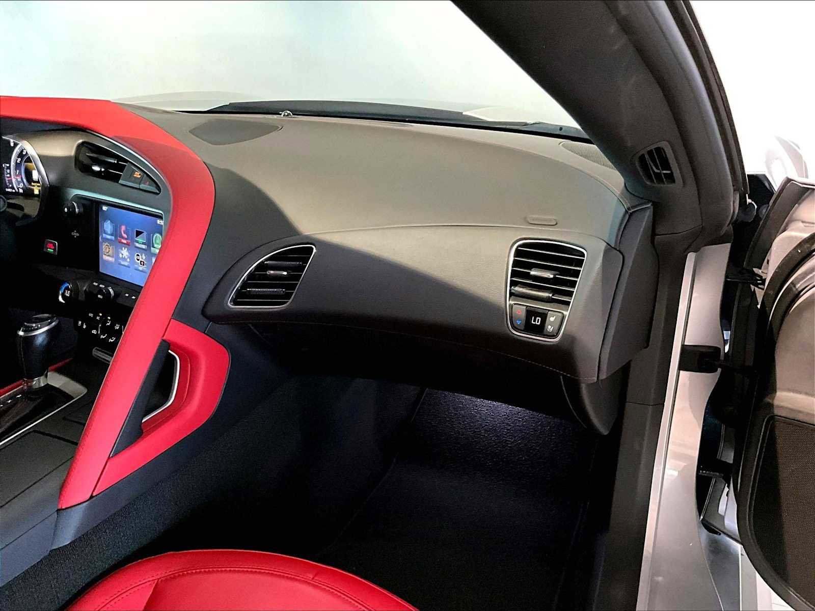 Used 2018 Chevrolet Corvette Grand Sport RWD image 23