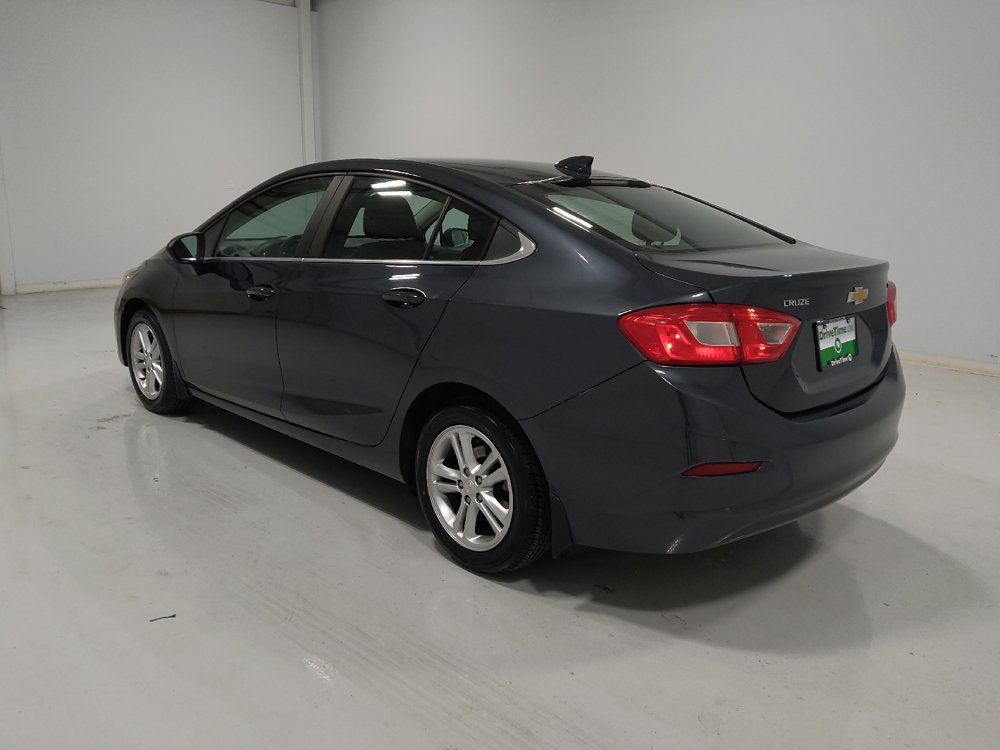 Used 2017 Chevrolet Cruze LT image 5
