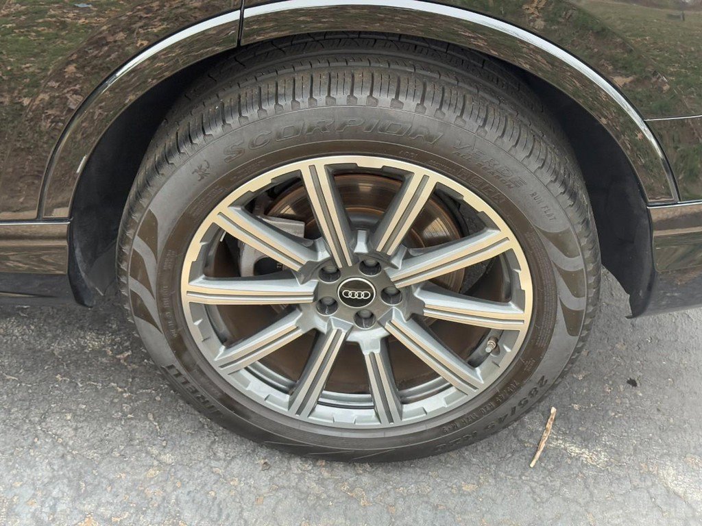 Used 2023 Audi Q7 2.0T Premium Plus image 5