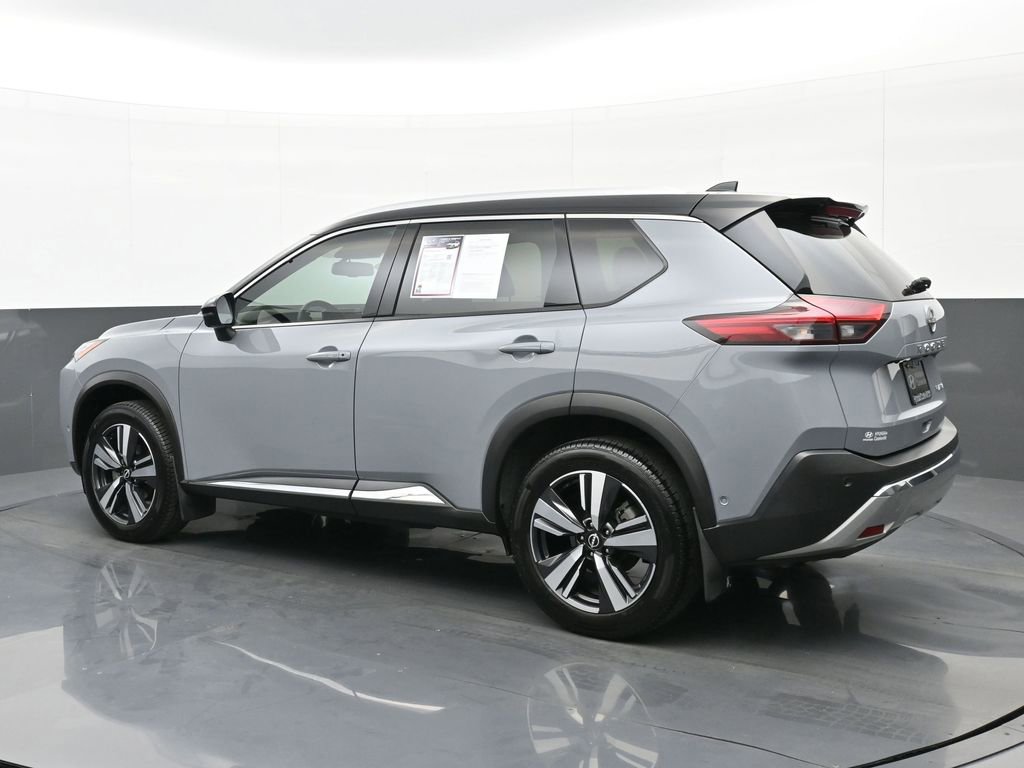 Used 2023 Nissan Rogue Platinum image 5