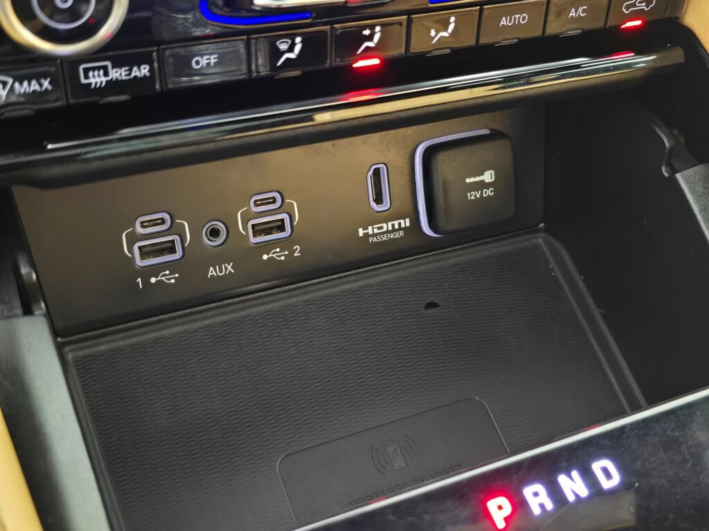 Used 2023 Jeep Grand Cherokee L Summit AWD/4WD image 33