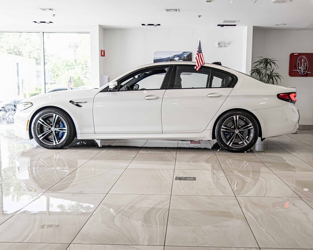 Used 2023 BMW M5 w/ Executive Package image 6