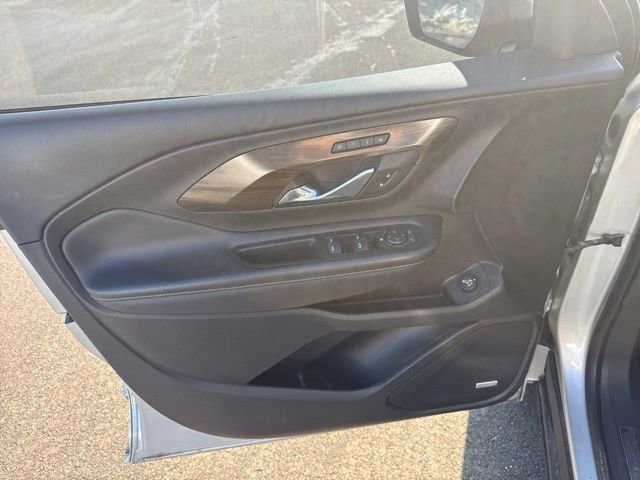 Used 2018 GMC Terrain Denali w/ Comfort Package image 16