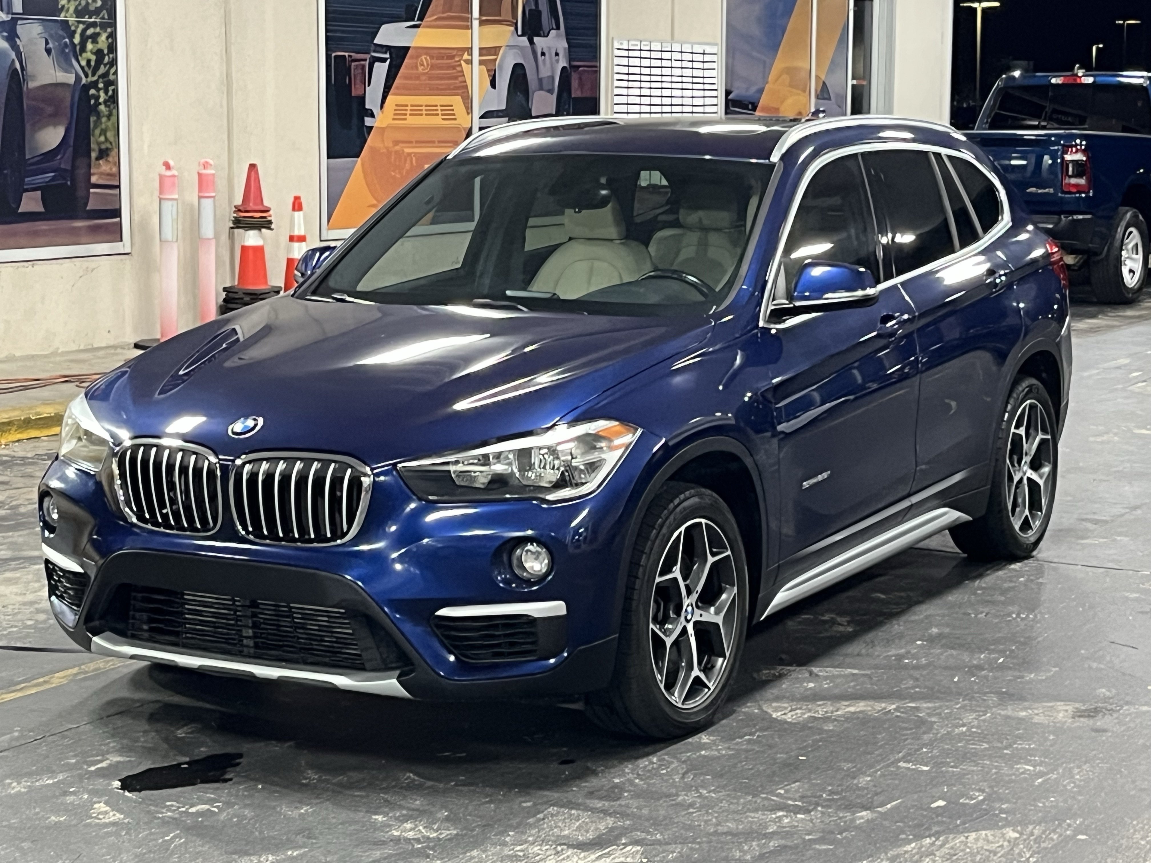 Used 2018 BMW X1 sDrive28i w/ Convenience Package FWD image 5