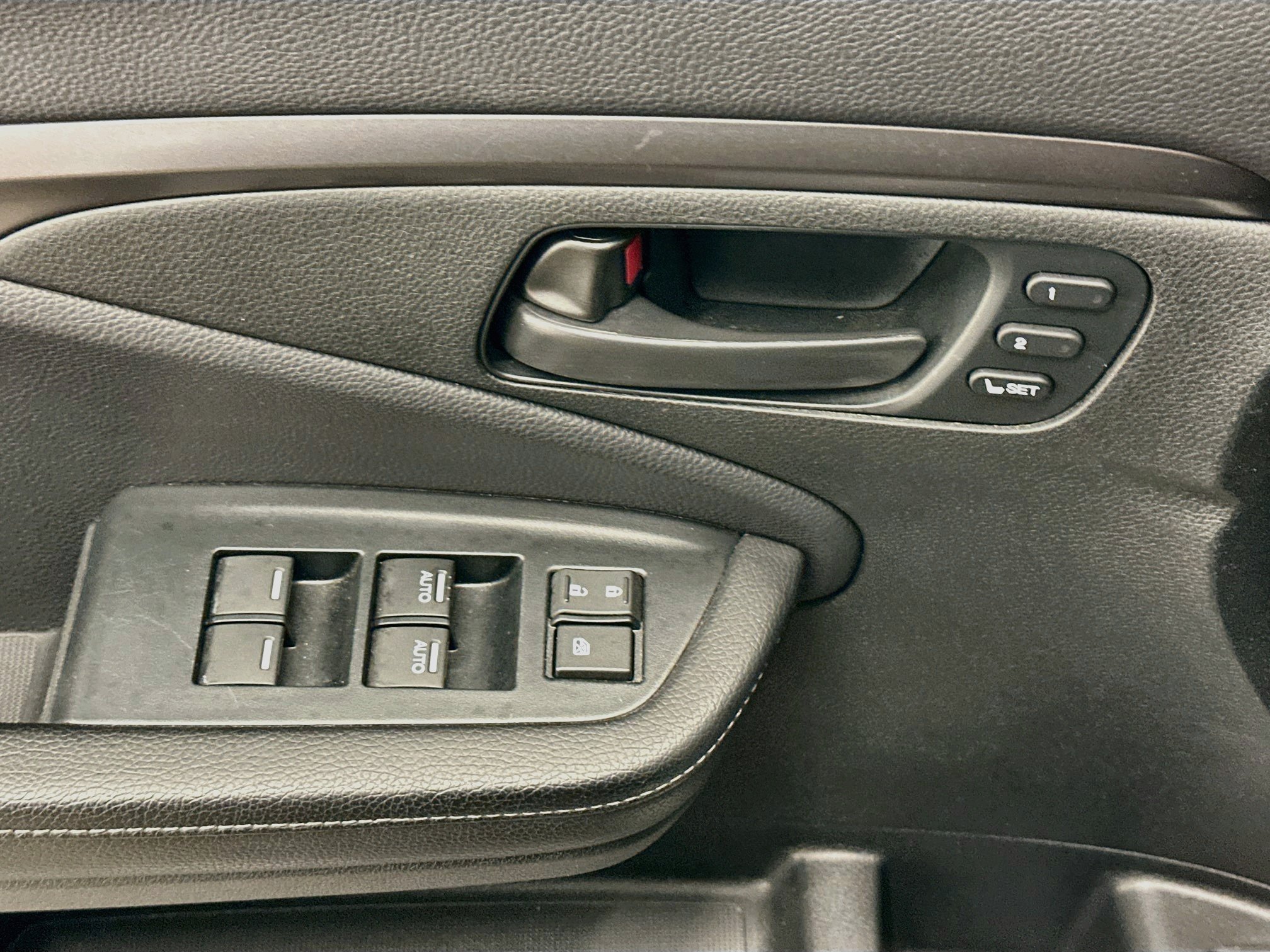 Used 2023 Honda Passport EX-L image 15