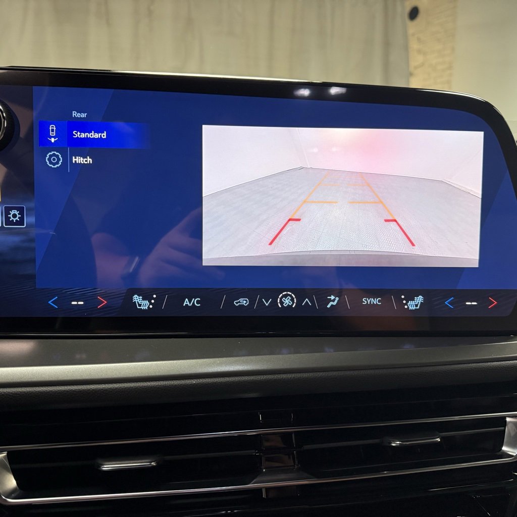 New 2026 Chevrolet Traverse LT image 31