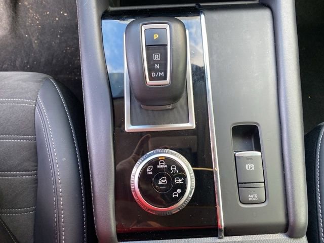 Used 2023 Mitsubishi Outlander SE Black Edition image 14