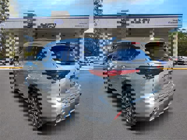 Used 2021 Toyota Highlander Platinum image 4