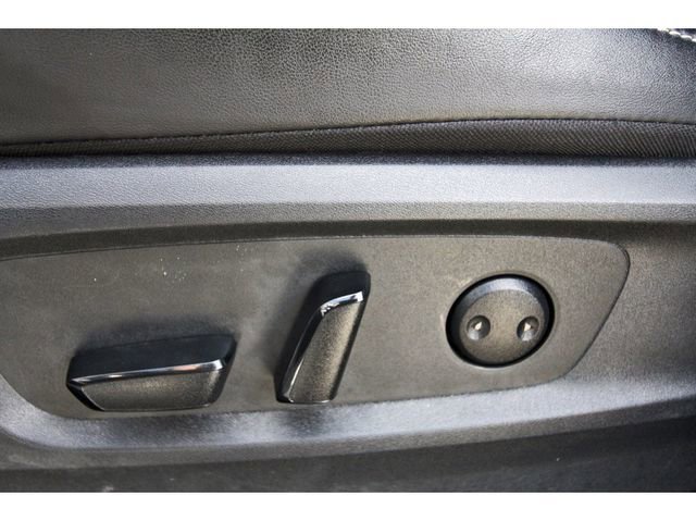 Used 2025 Nissan Pathfinder Platinum w/ Cargo Package image 28