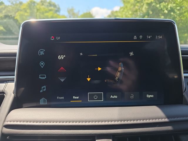 Used 2024 Chevrolet Tahoe LT RWD image 29