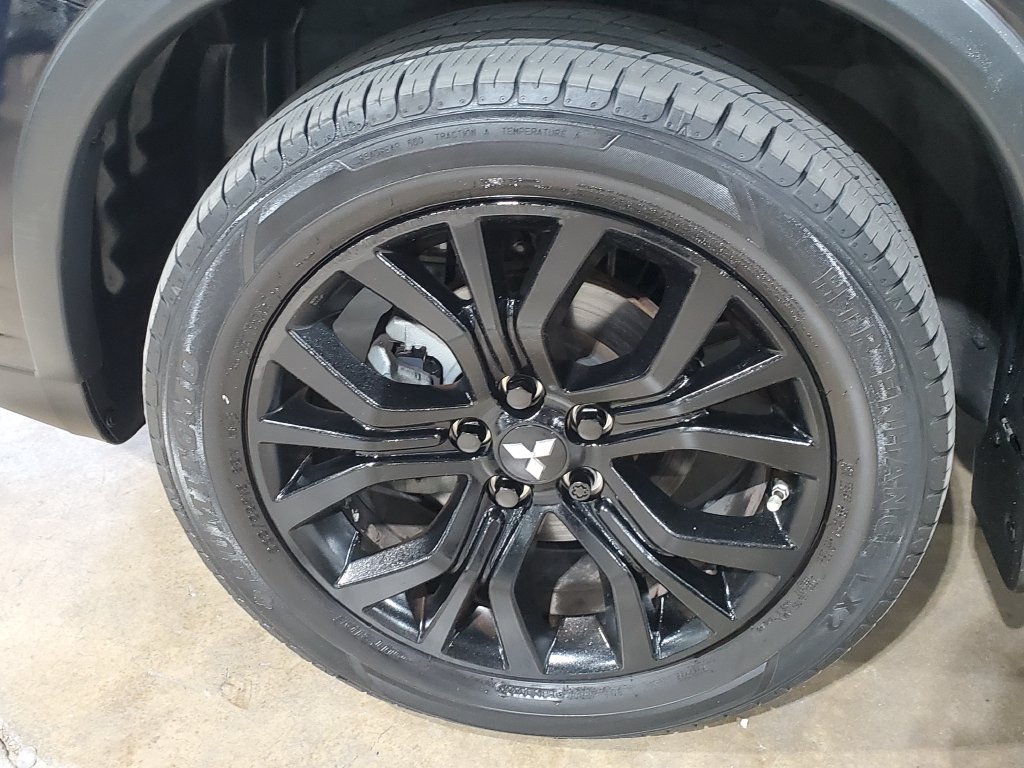 Used 2018 Mitsubishi Outlander Sport LE FWD image 35