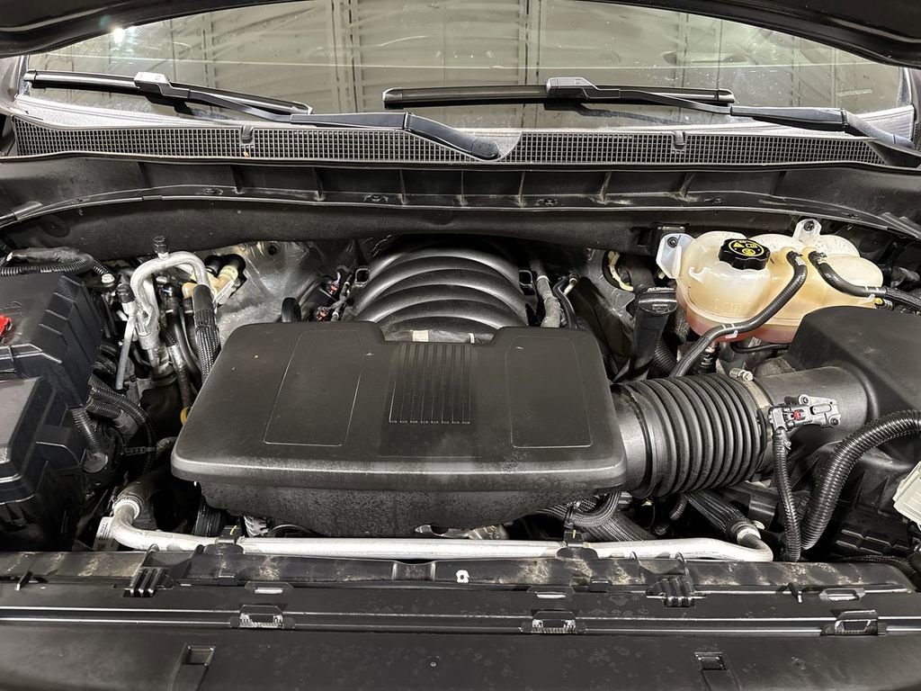 Used 2023 Chevrolet Tahoe Z71 w/ Luxury Package image 25