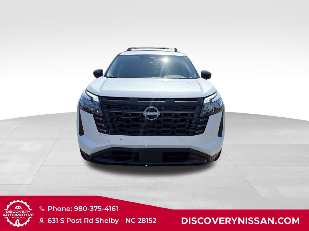 New 2026 Nissan Pathfinder SV w/ SV Premium Package FWD image 2