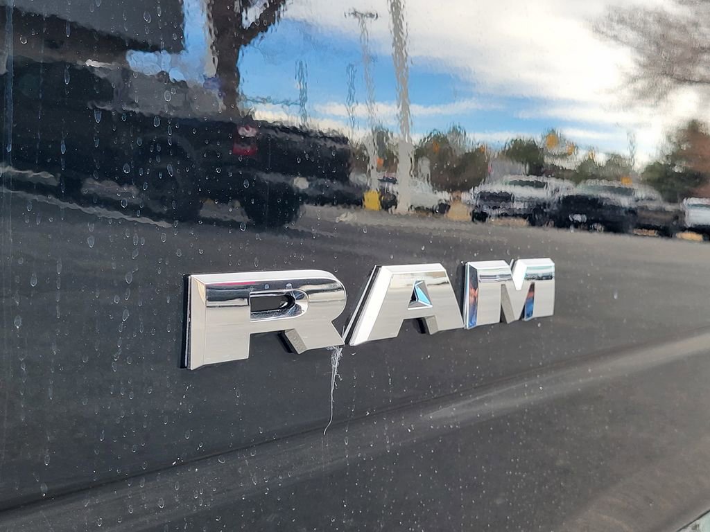 New 2026 RAM 2500 Limited AWD/4WD image 11