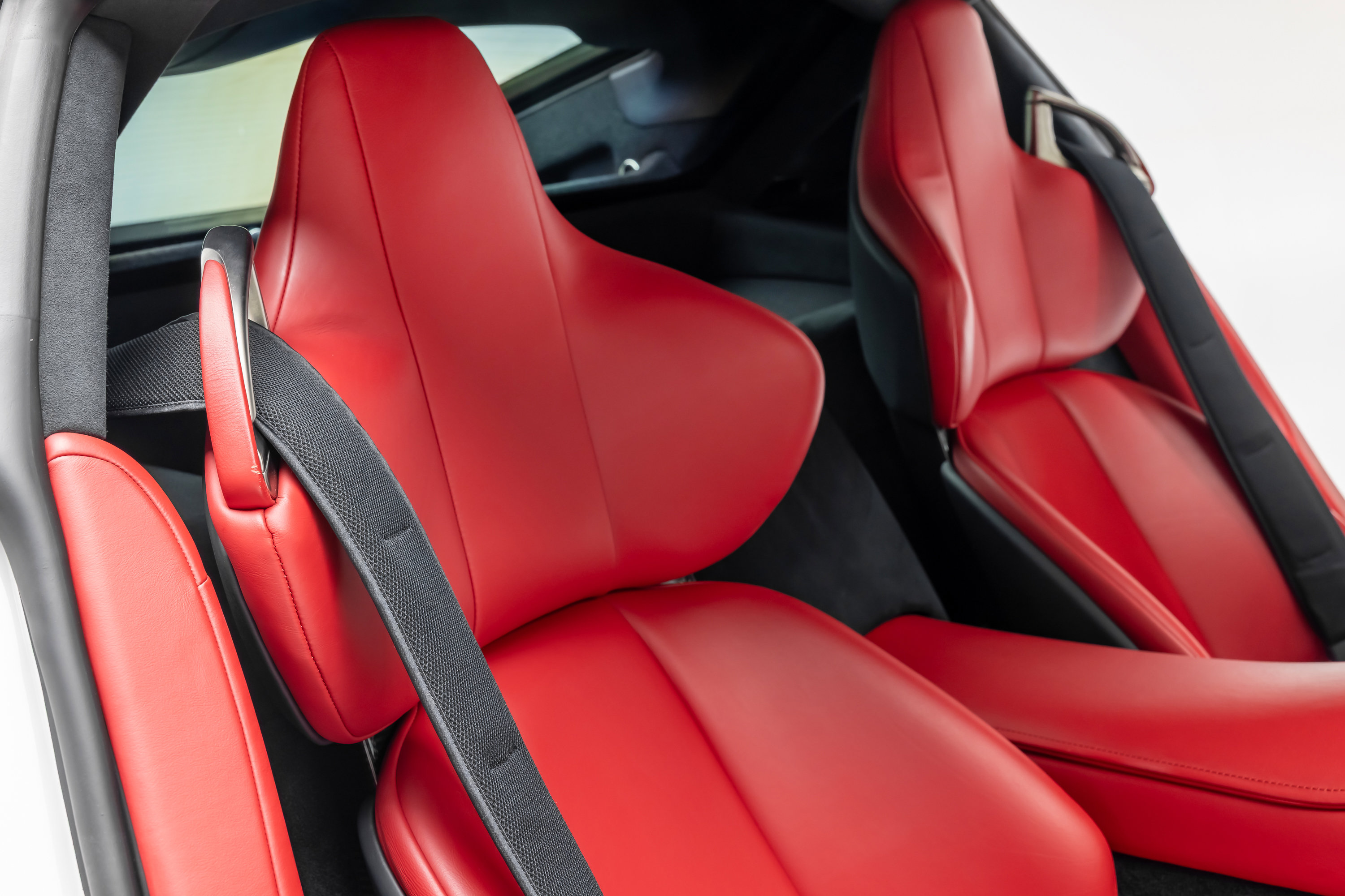 Used 2012 Lexus LFA RWD image 86