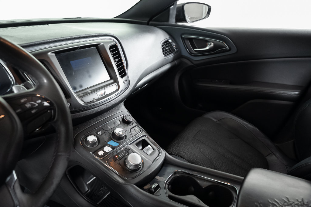 Used 2016 Chrysler 200 S w/ Navigation & Sound Group I FWD image 25