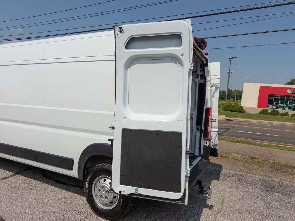 Used 2023 RAM ProMaster 3500 w/ Interior LED Lighting Group FWD image 8