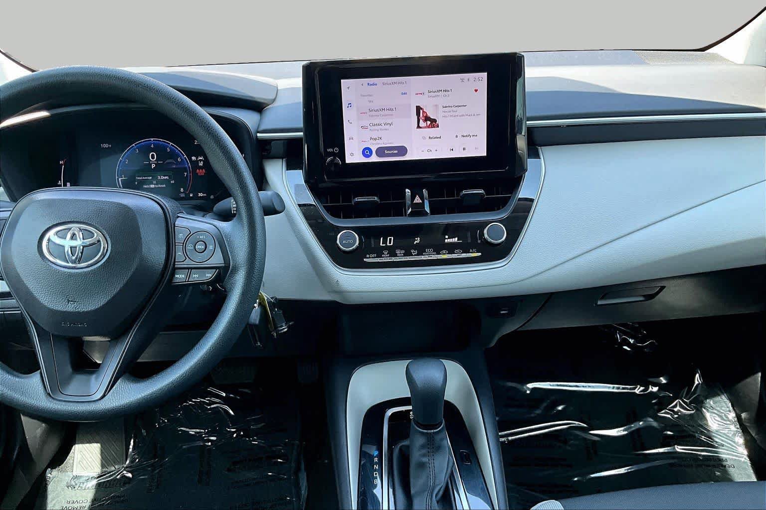 Used 2026 Toyota Corolla LE FWD image 7