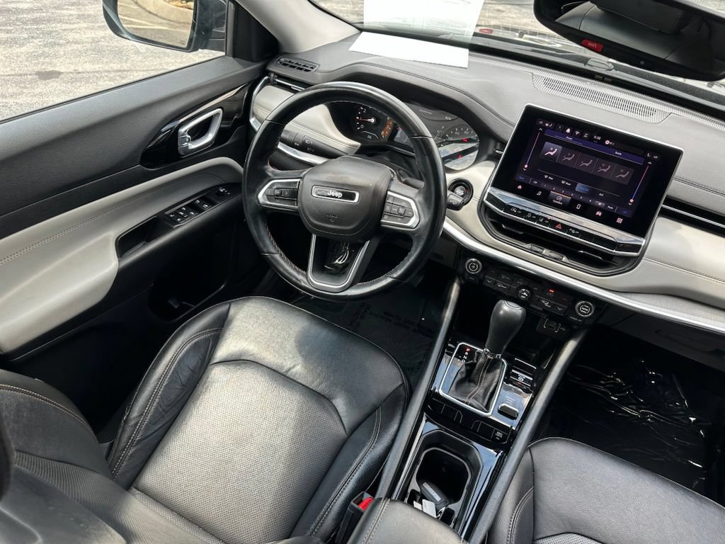 Used 2022 Jeep Compass Limited AWD/4WD image 27