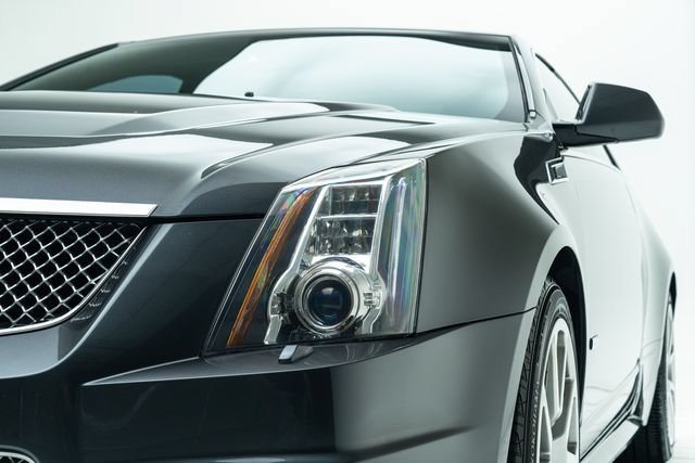 Used 2013 Cadillac CTS V RWD image 11