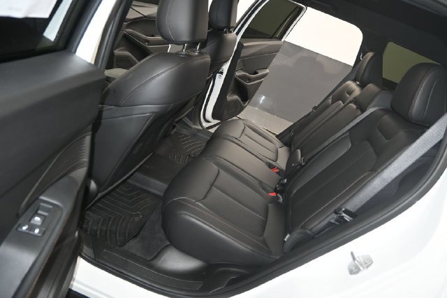 Used 2026 Jeep Cherokee Limited AWD/4WD image 13