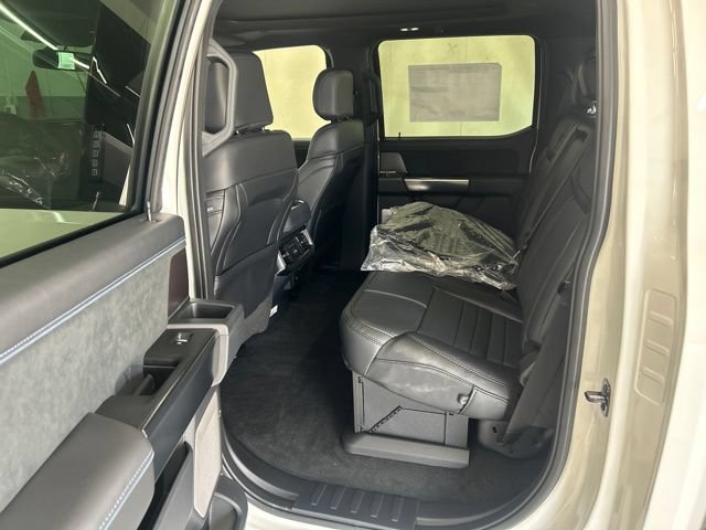 New 2026 Ford F450 Platinum w/ Camper Package AWD/4WD image 9