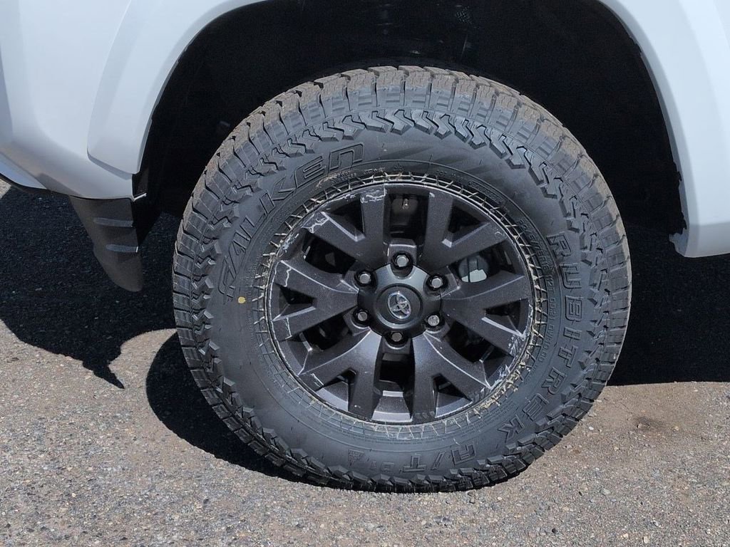 Used 2023 Toyota Tacoma SR5 image 32