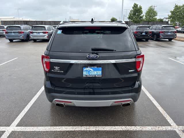 Used 2016 Ford Explorer Platinum AWD/4WD image 4