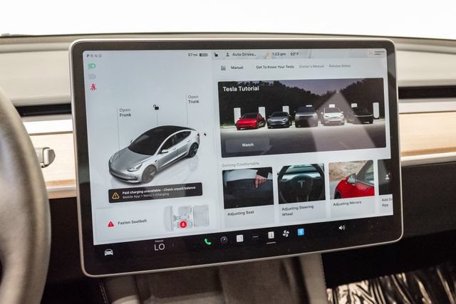 Used 2023 Tesla Model 3 Standard Range RWD image 19